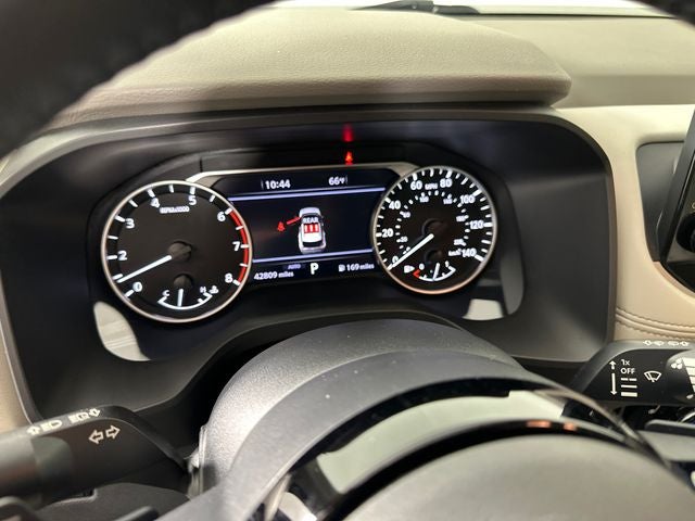 2023 Nissan Rogue SL Premium Package