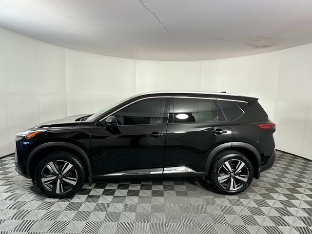 2023 Nissan Rogue SL Premium Package