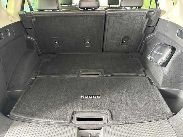2023 Nissan Rogue Platinum Premium Package