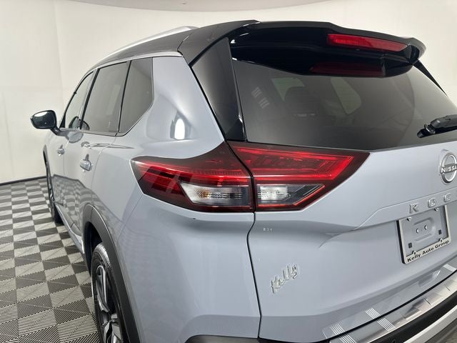 2023 Nissan Rogue Platinum Premium Package