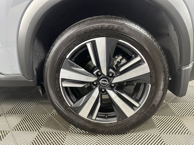 2023 Nissan Rogue Platinum Premium Package