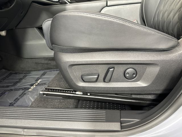 2023 Nissan Rogue Platinum Premium Package