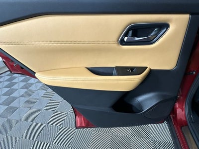 2023 Nissan Rogue Platinum Premium Package