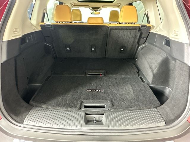 2023 Nissan Rogue Platinum Premium Package