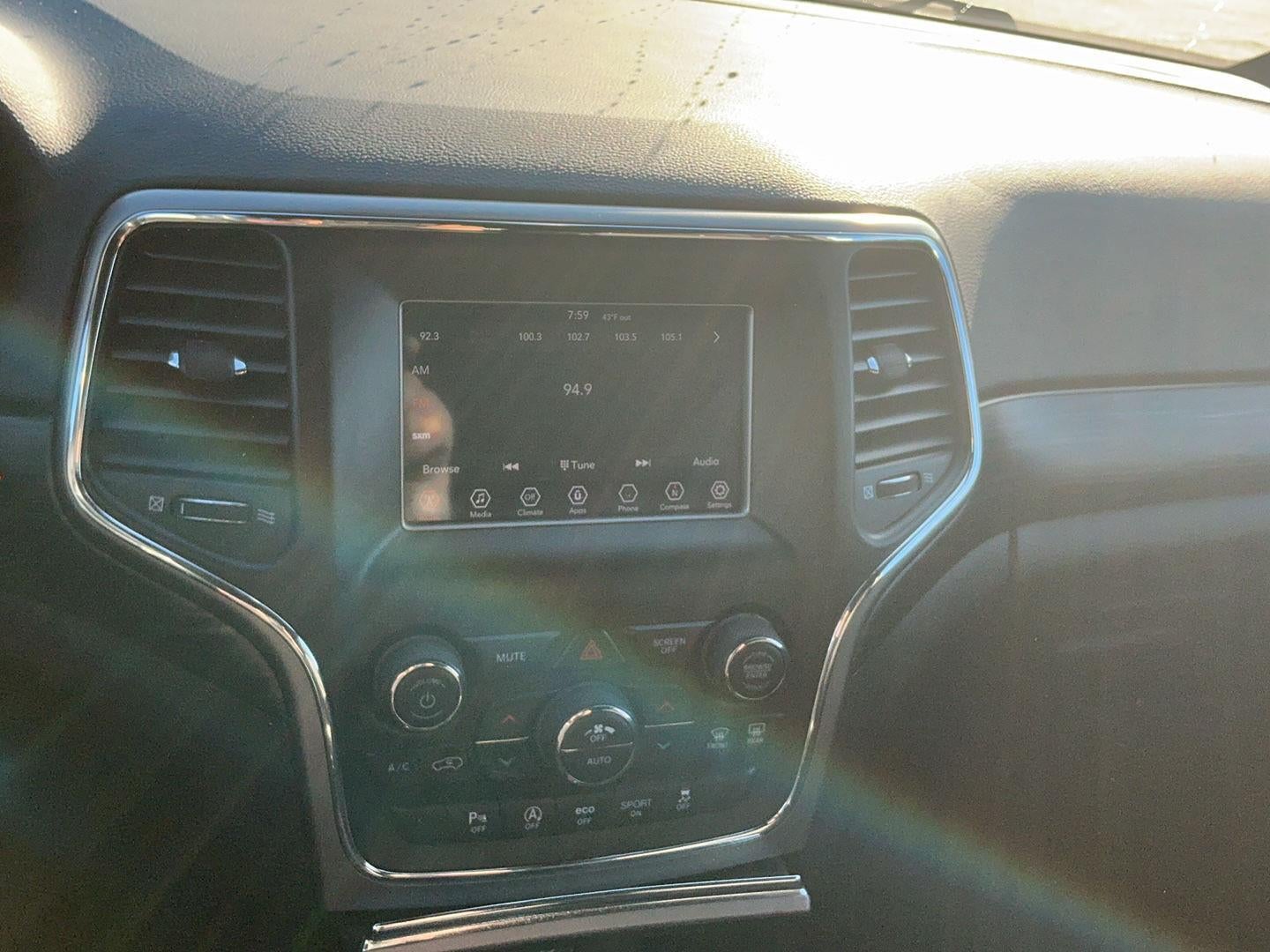 2020 Jeep Grand Cherokee Laredo E