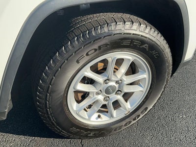 2020 Jeep Grand Cherokee Laredo E