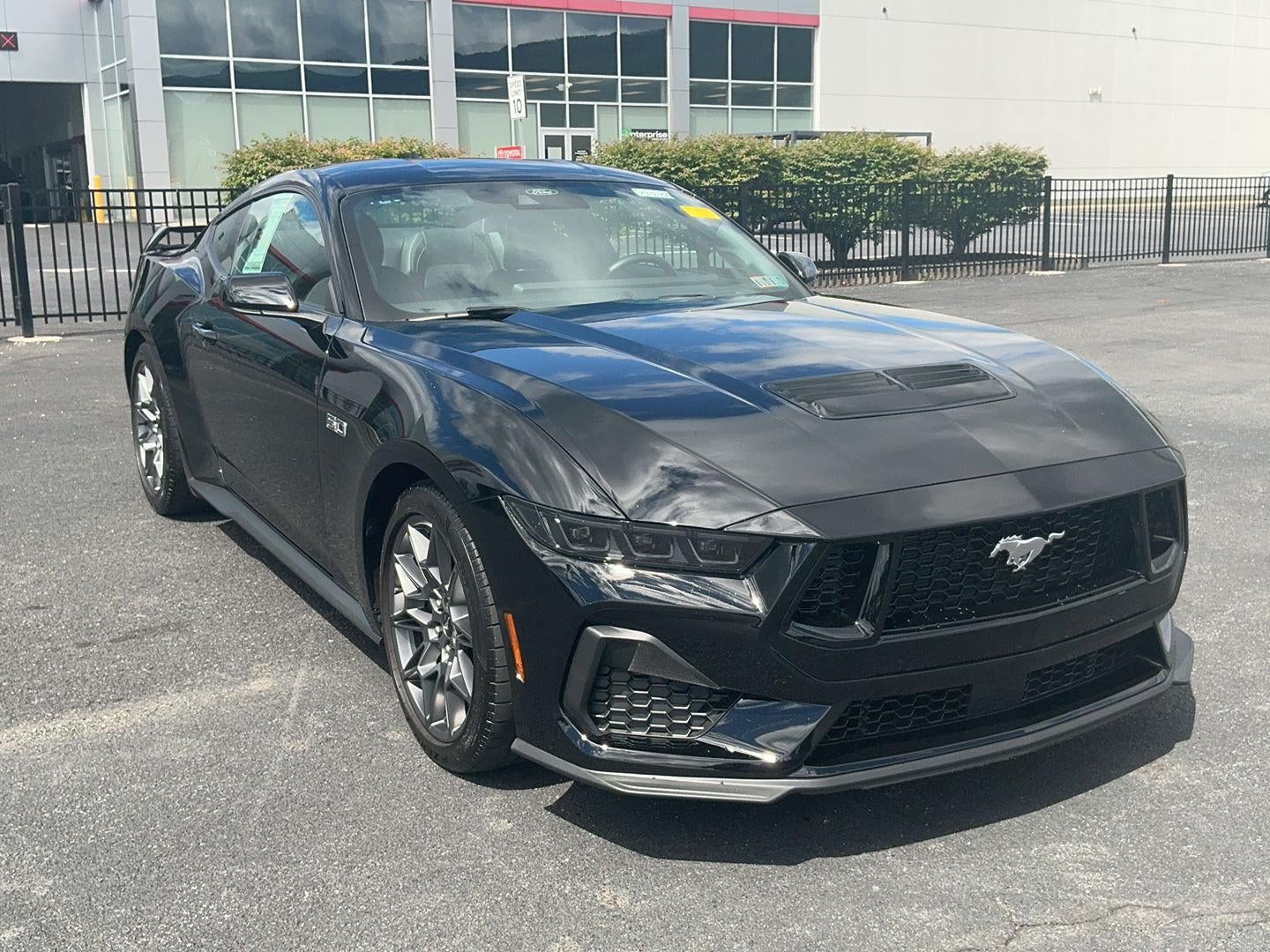 2025 Ford MUSTANG GT