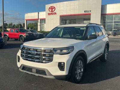 2025 Ford Explorer Active