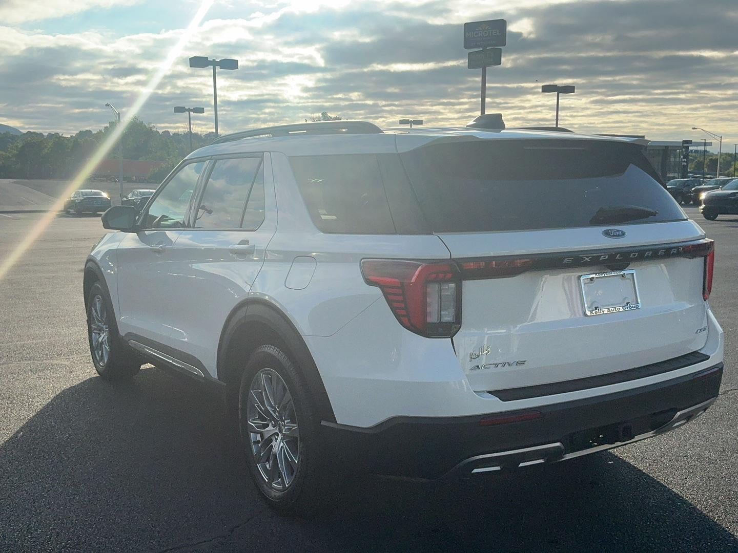 2025 Ford Explorer Active