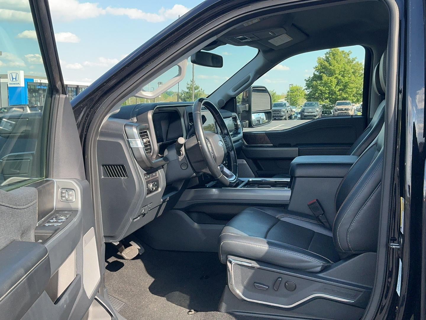 2024 Ford Super Duty F-250 Lariat
