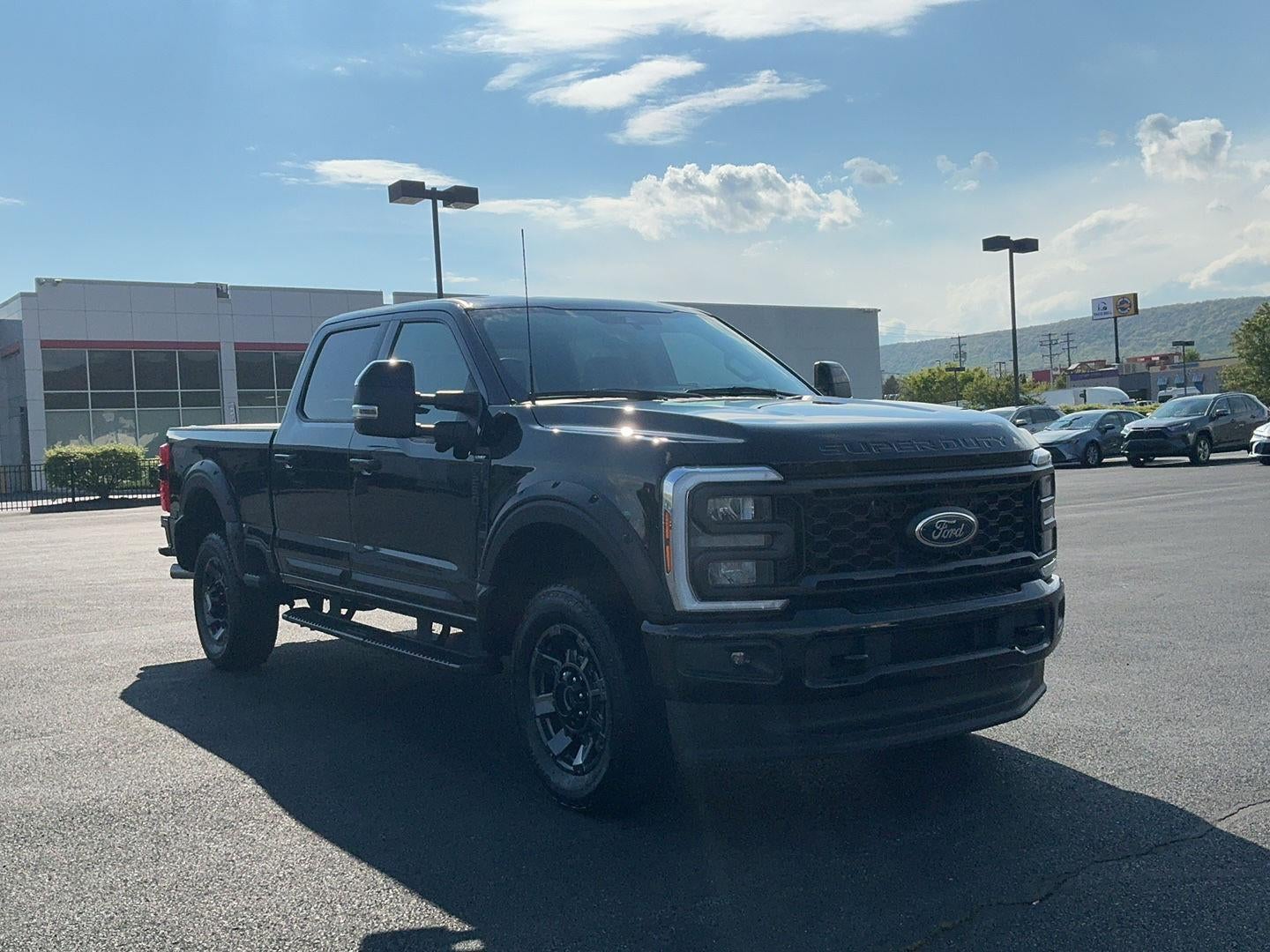 2024 Ford Super Duty F-250 Lariat