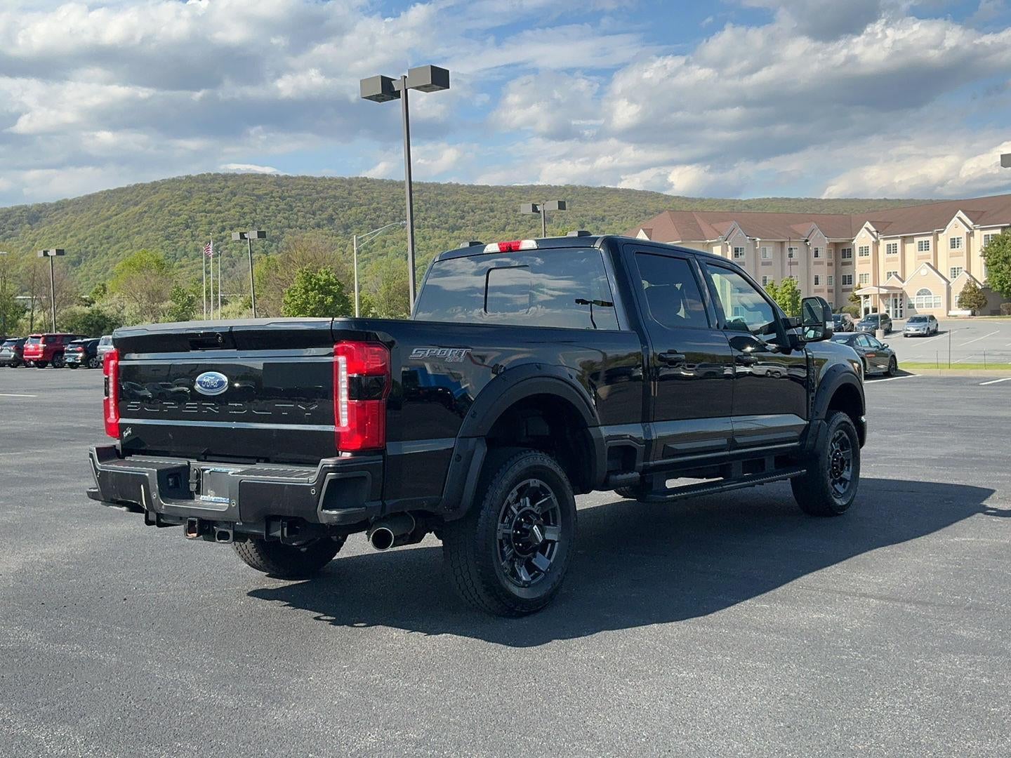 2024 Ford Super Duty F-250 Lariat