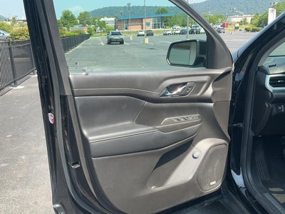 2019 GMC Acadia SLT