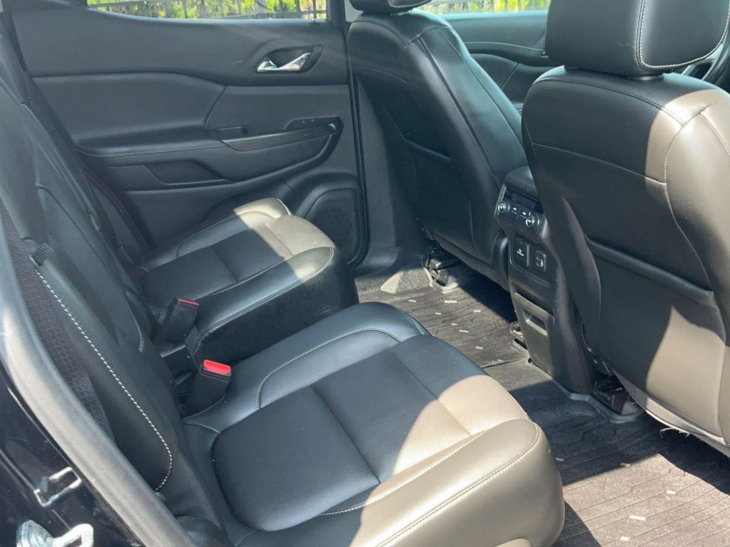 2019 GMC Acadia SLT