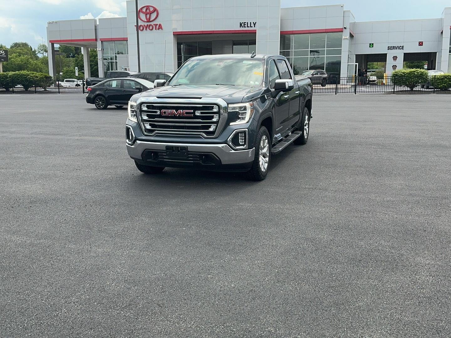 2021 GMC Sierra 1500 SLT