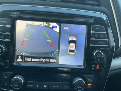 2018 Nissan Maxima SR