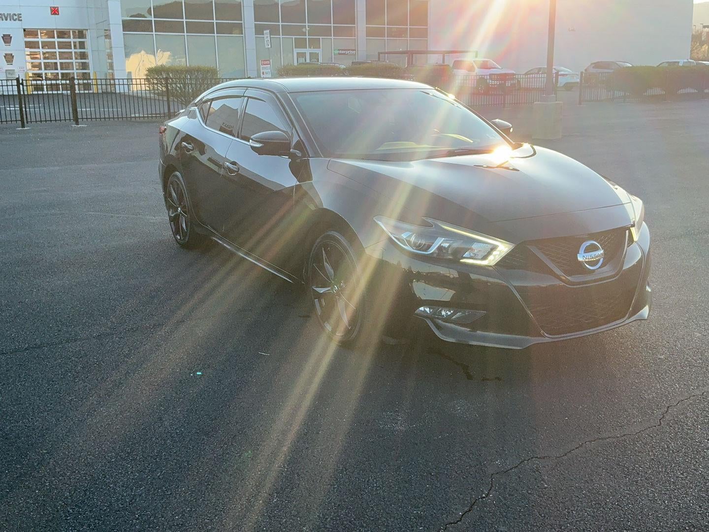 2018 Nissan Maxima SR