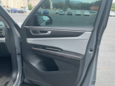 2024 Volkswagen Atlas 2.0T Peak Edition SE w/Technology