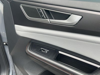 2024 Volkswagen Atlas 2.0T Peak Edition SE w/Technology