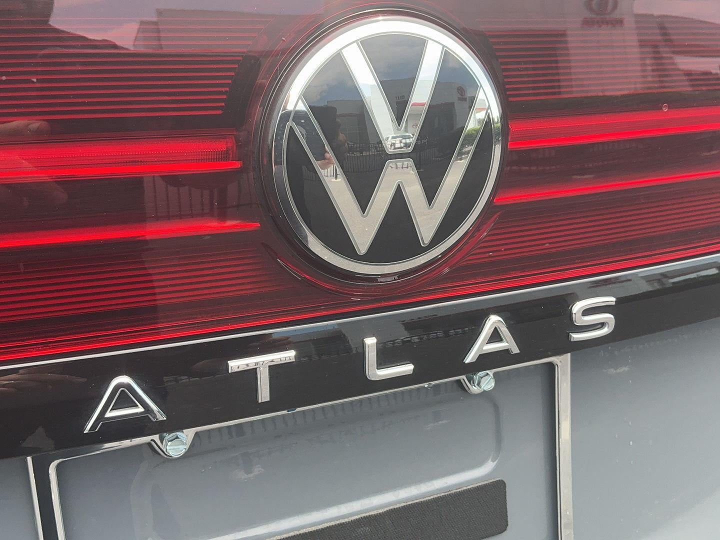 2024 Volkswagen Atlas 2.0T Peak Edition SE w/Technology