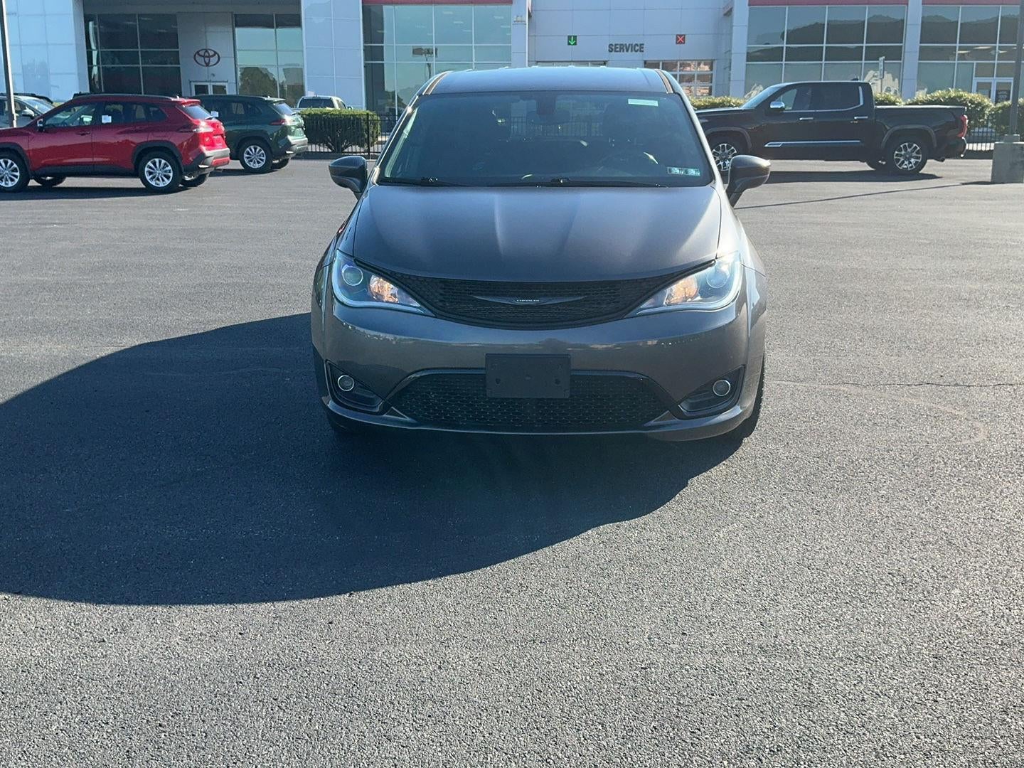 2020 Chrysler Pacifica Touring