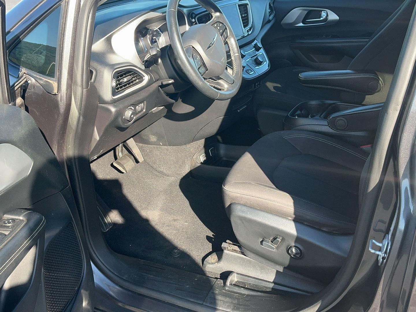 2020 Chrysler Pacifica Touring