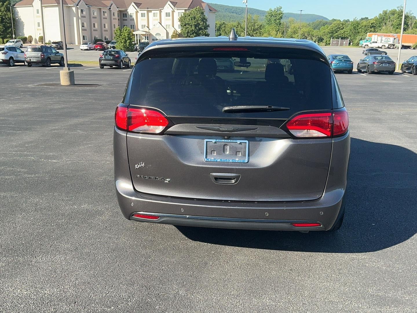2020 Chrysler Pacifica Touring