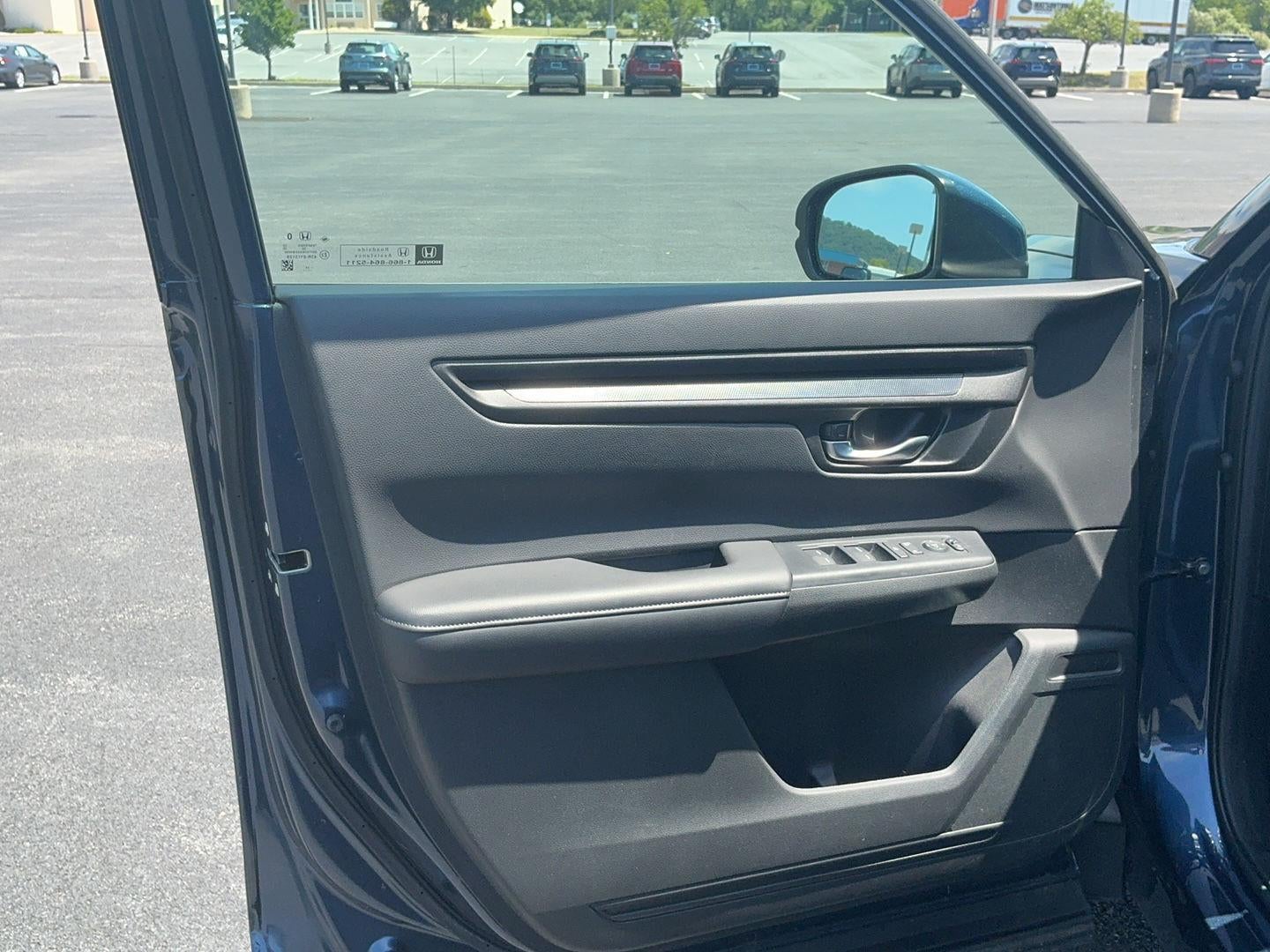 2025 Honda CR-V LX