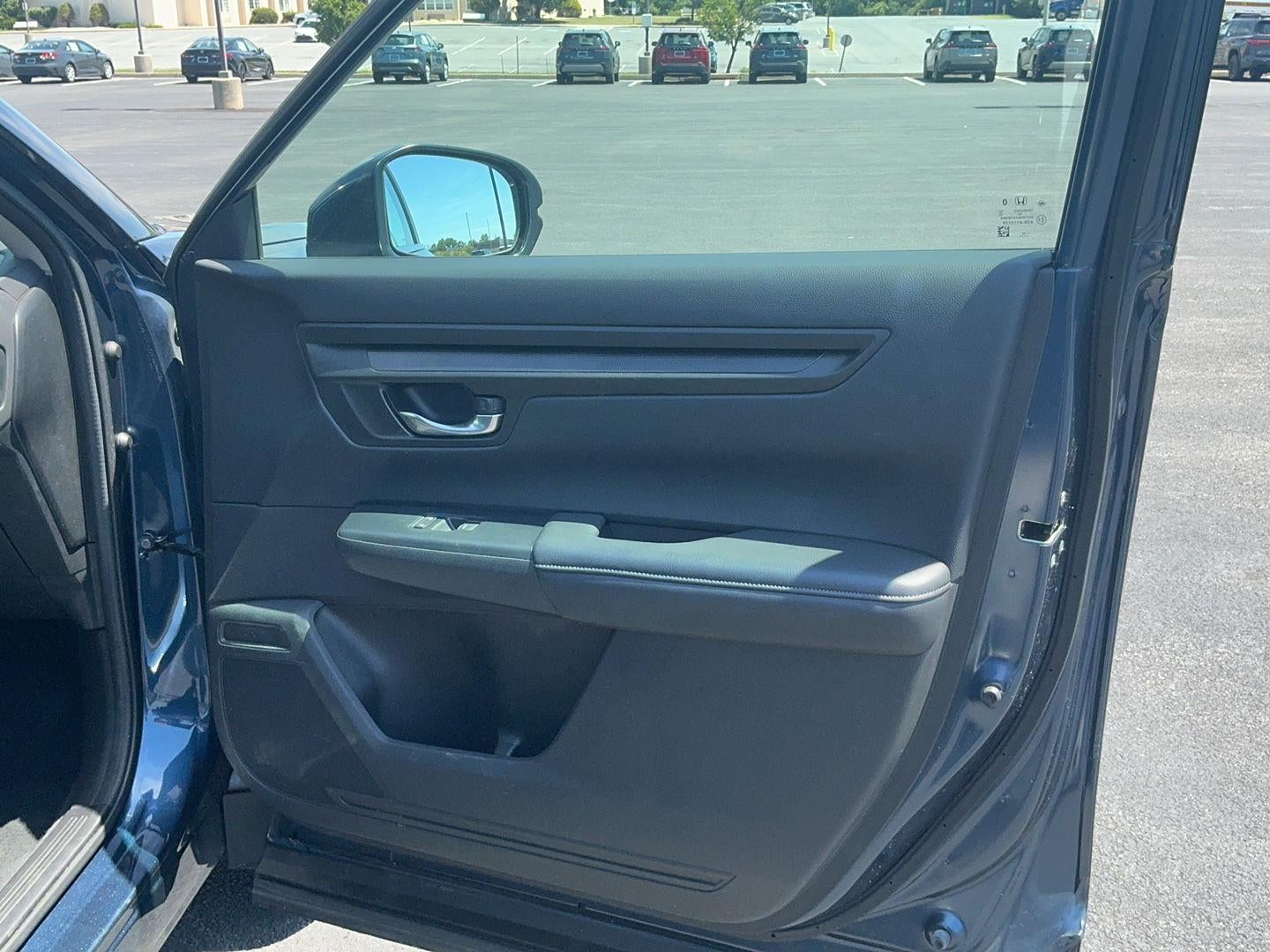 2025 Honda CR-V LX