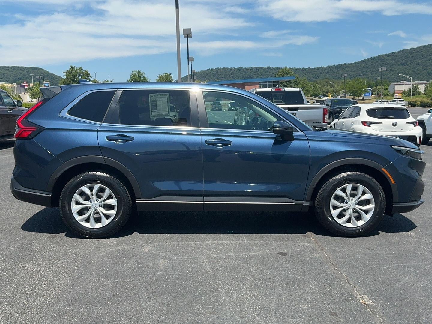 2025 Honda CR-V LX