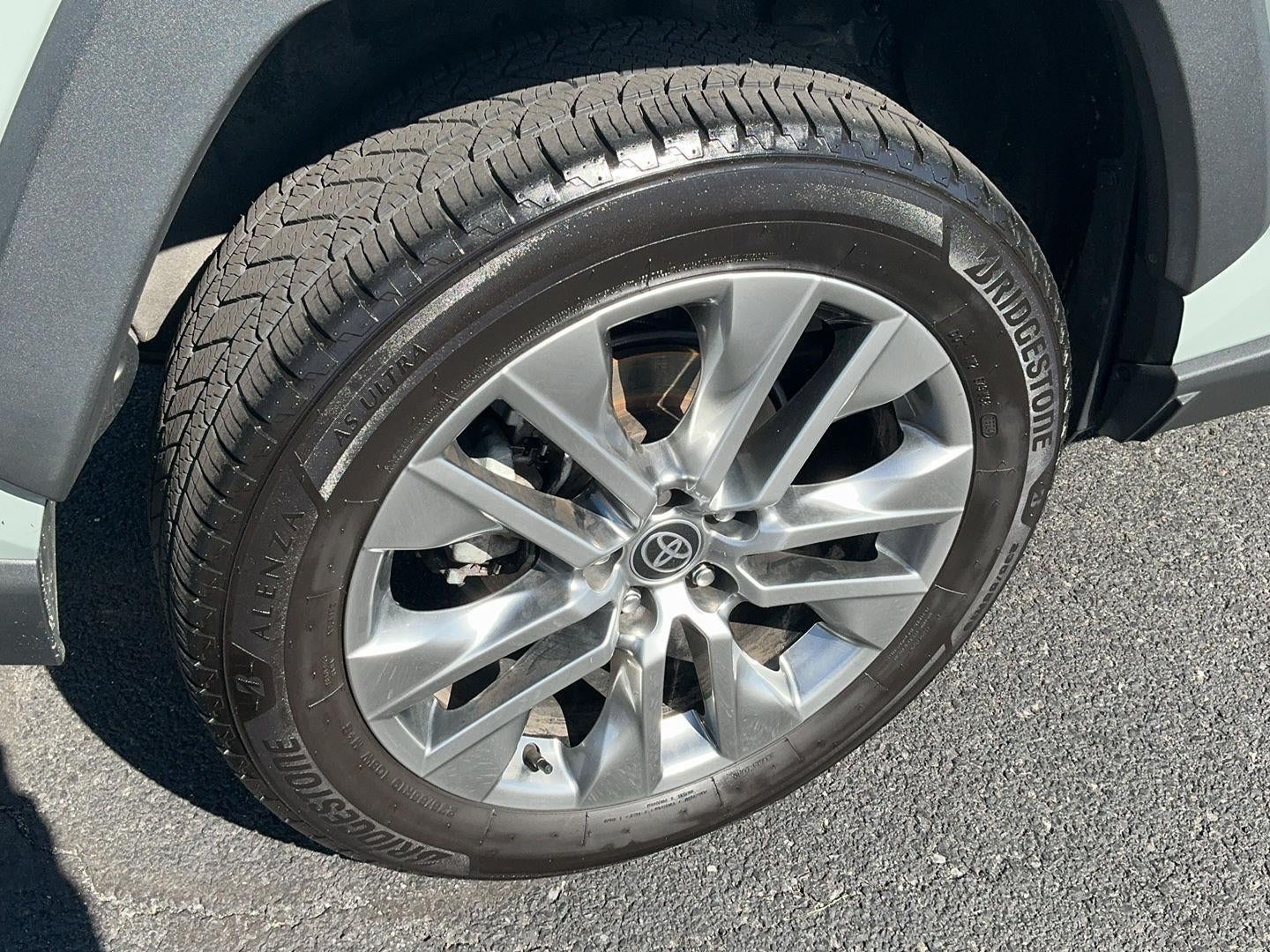 2022 Toyota RAV4 XLE Premium