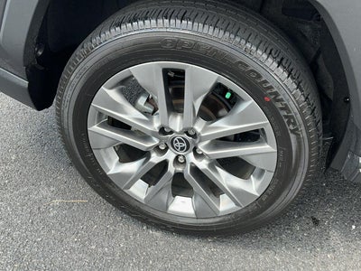 2023 Toyota RAV4 XLE Premium