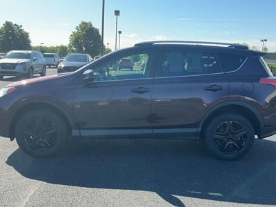 2017 Toyota RAV4 LE