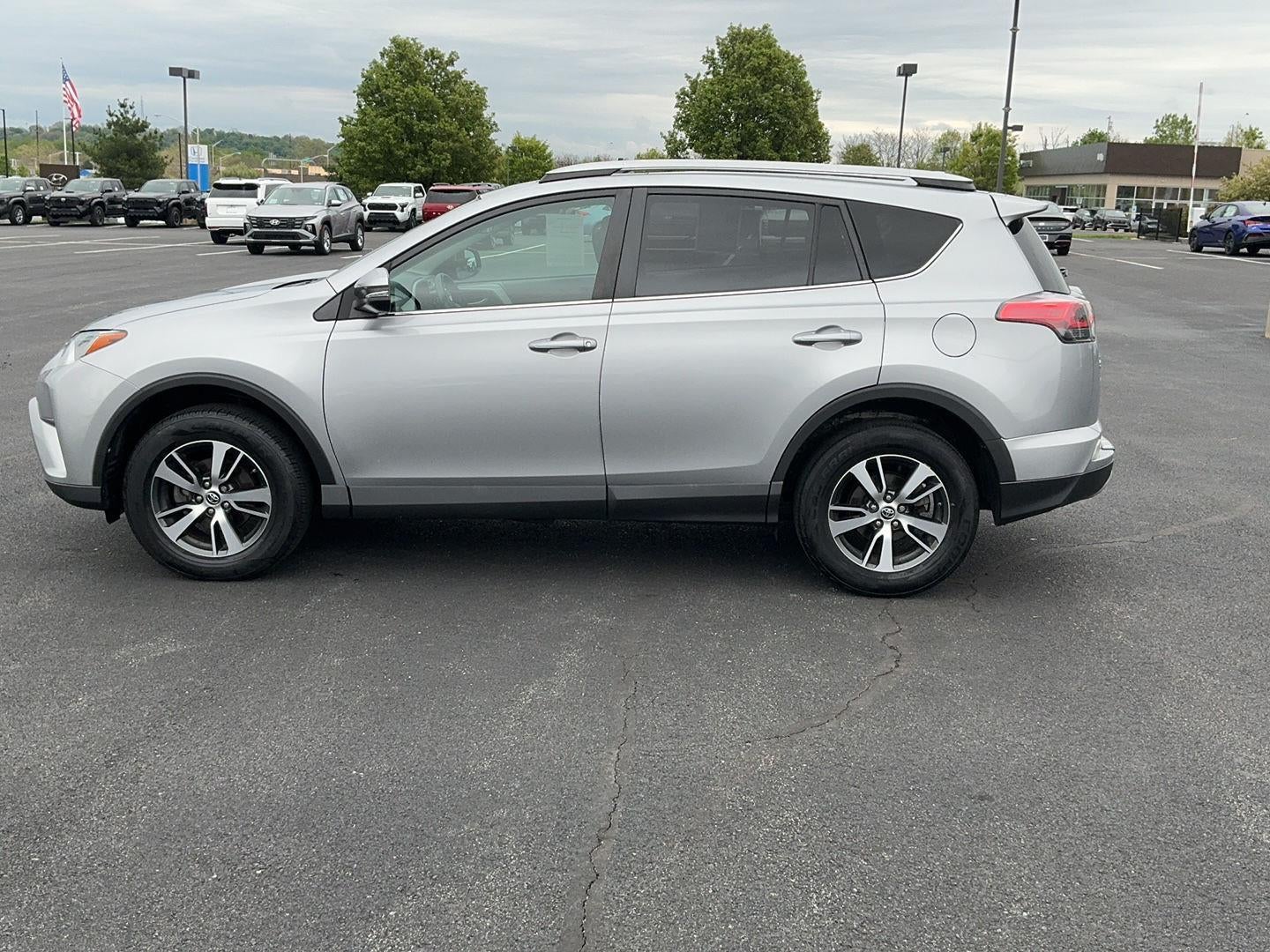 2018 Toyota RAV4 XLE