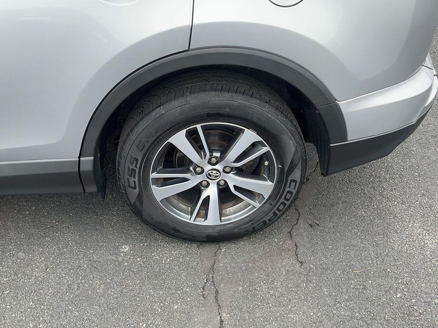 2018 Toyota RAV4 XLE