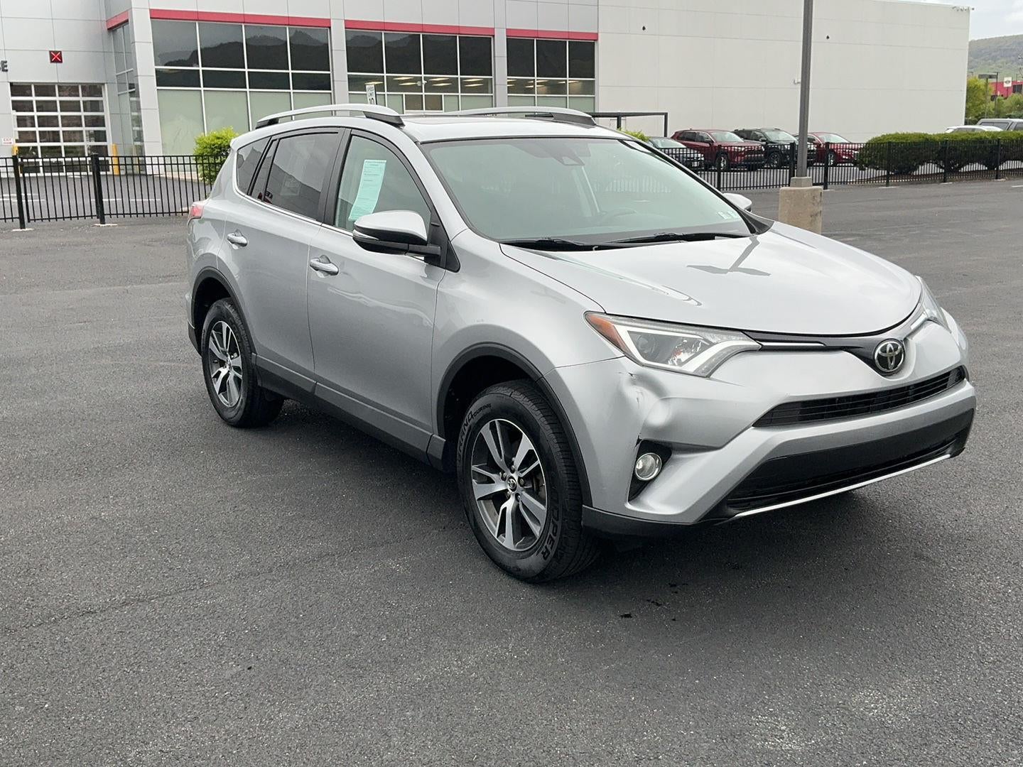 2018 Toyota RAV4 XLE