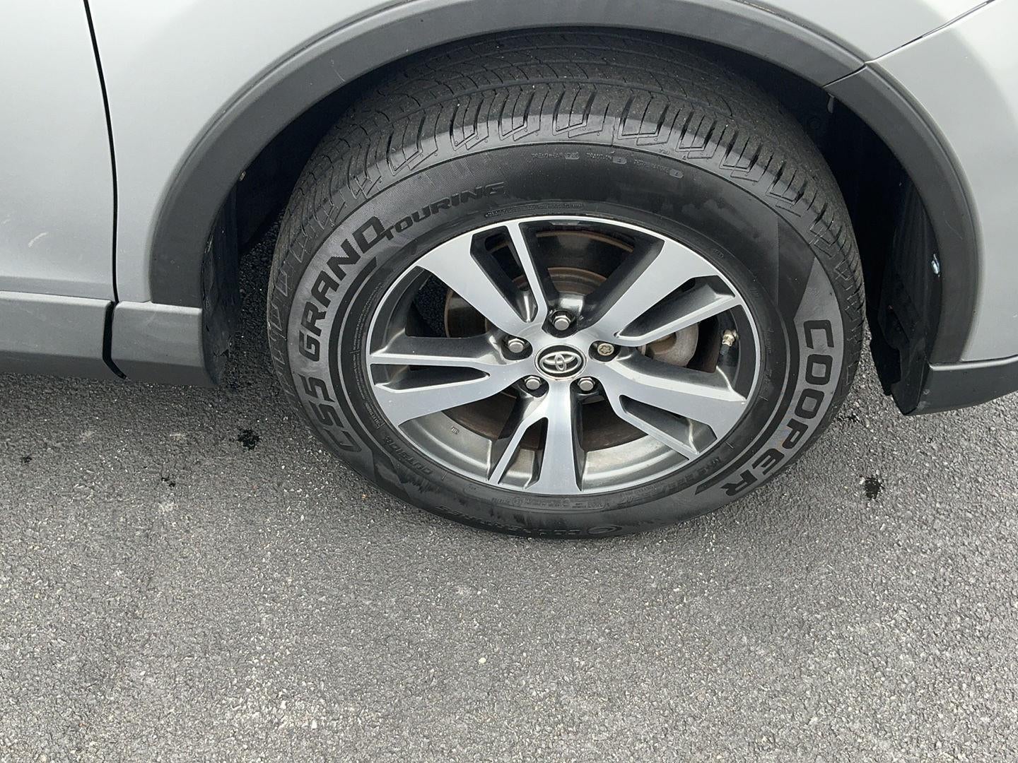 2018 Toyota RAV4 XLE