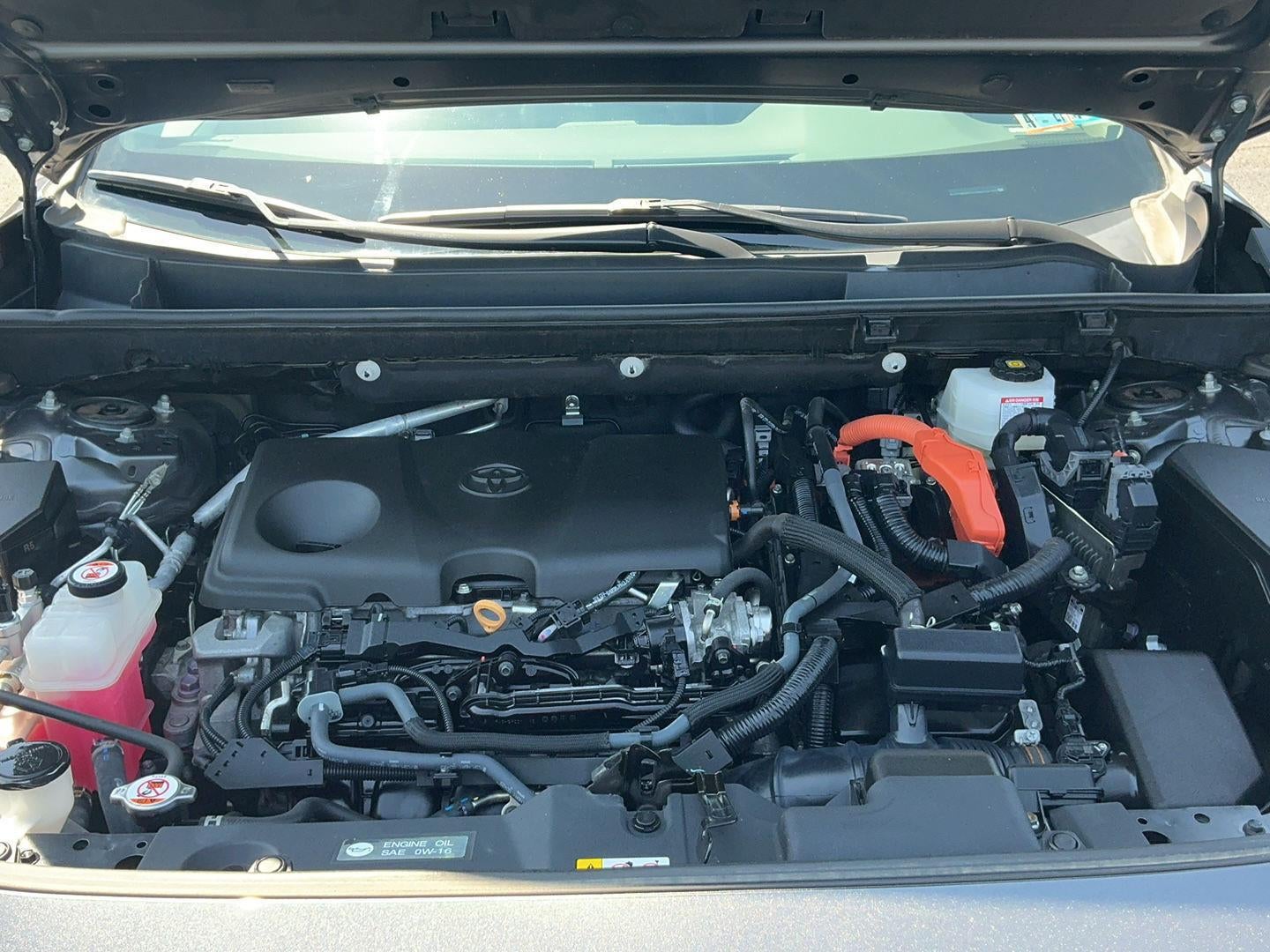 2022 Toyota RAV4 Hybrid XLE