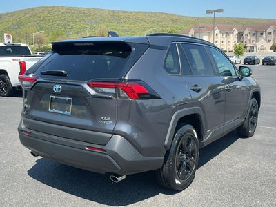 2022 Toyota RAV4 Hybrid XLE