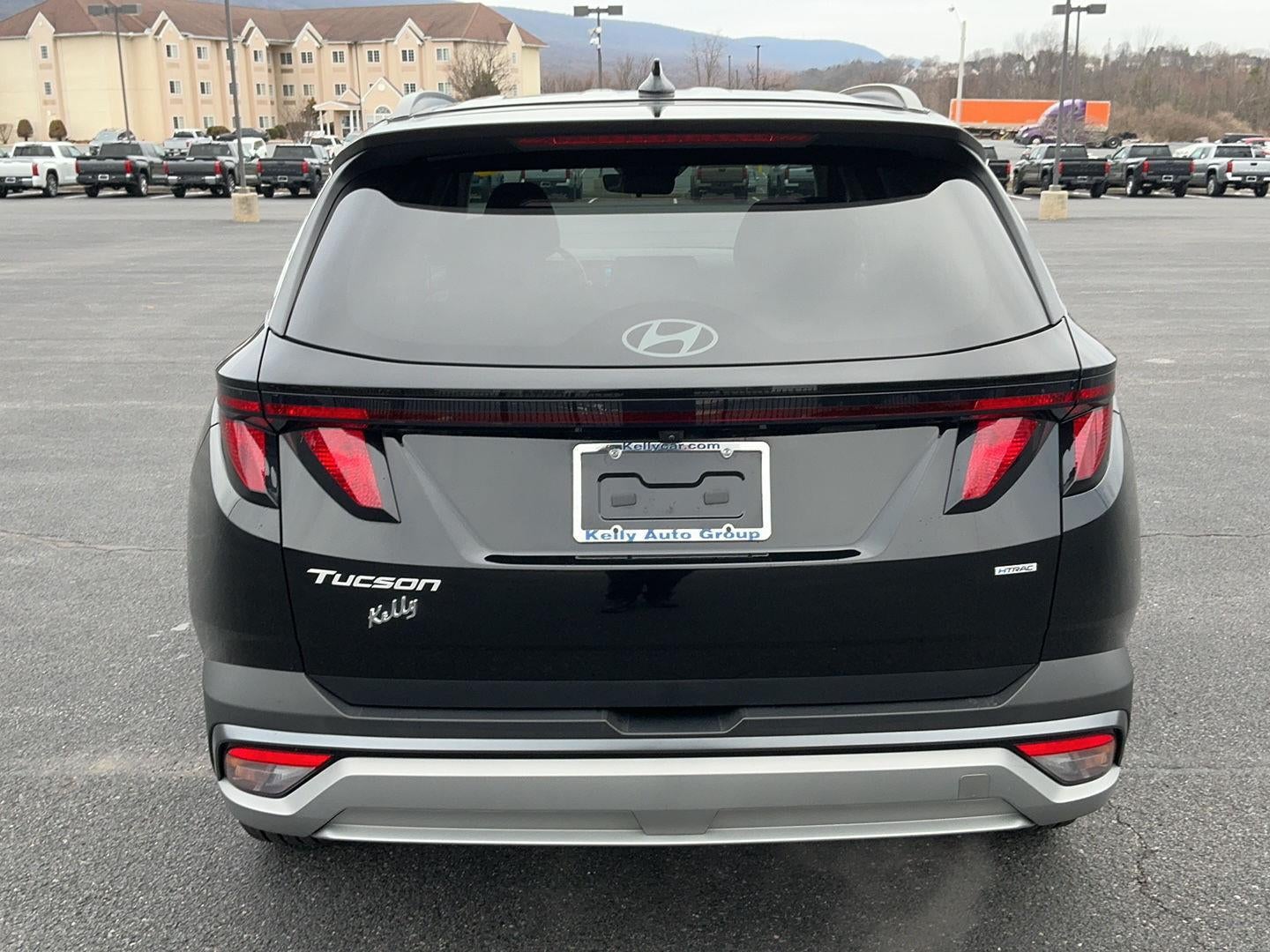 2025 Hyundai TUCSON SEL