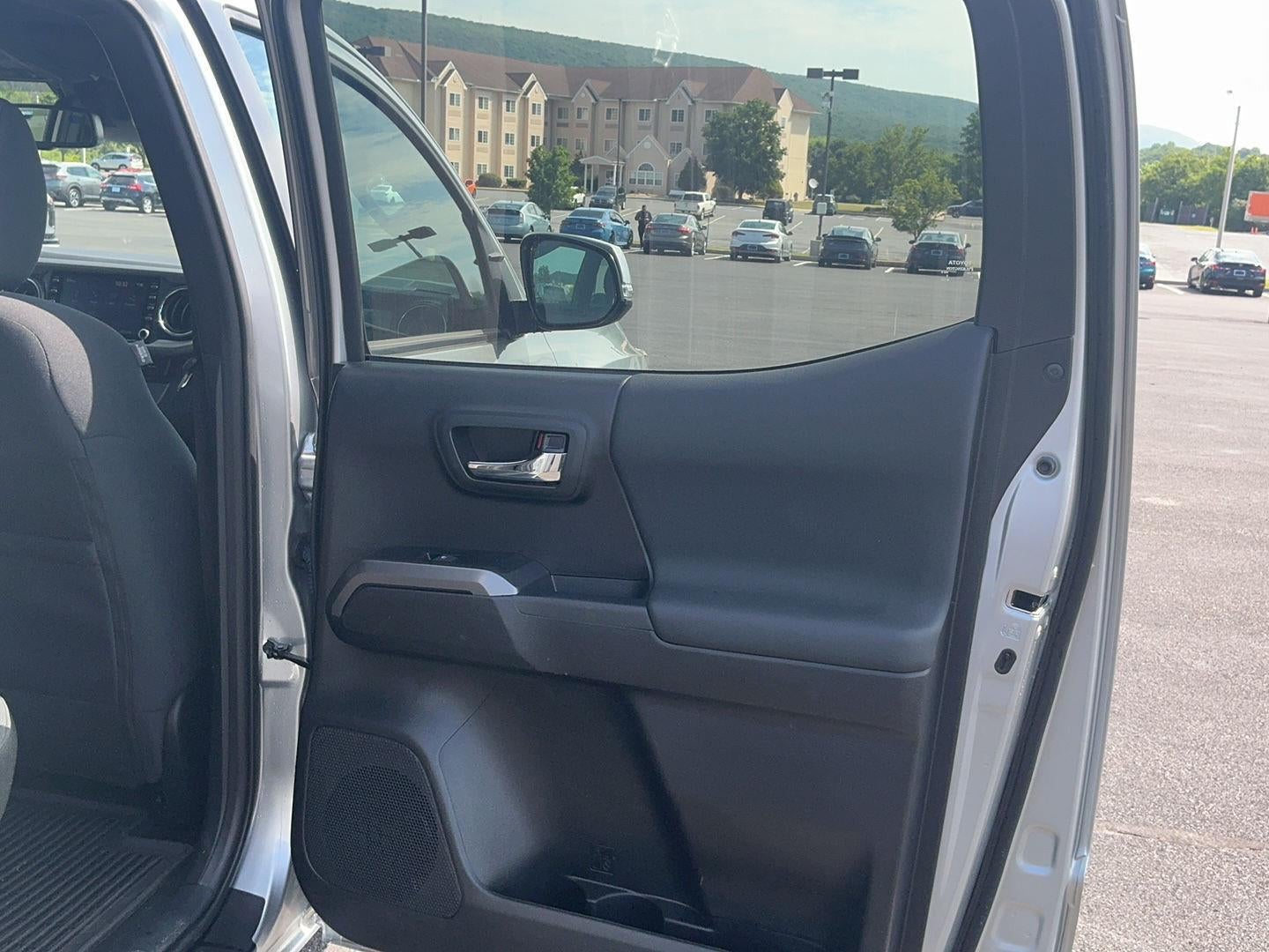 2023 Toyota Tacoma TRD Off-Road