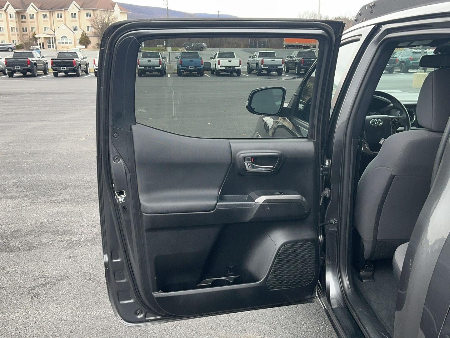 2019 Toyota Tacoma TRD Sport