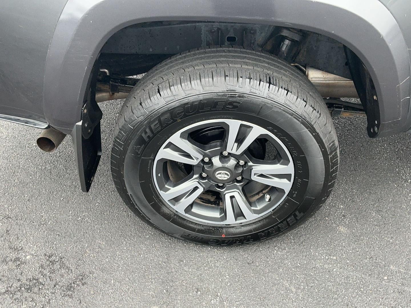 2019 Toyota Tacoma TRD Sport