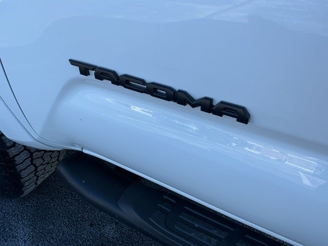 2022 Toyota Tacoma SR5 V6