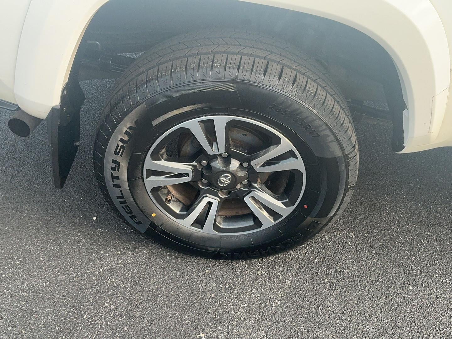 2019 Toyota Tacoma TRD Sport