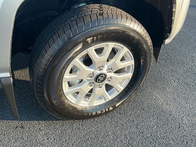 2025 Toyota Tacoma SR5