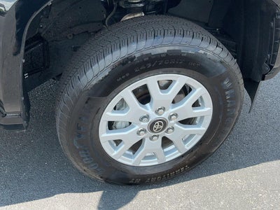 2025 Toyota Tacoma SR5
