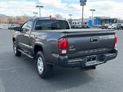 2022 Toyota Tacoma SR