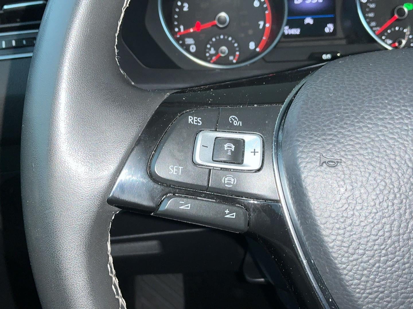 2021 Volkswagen Tiguan SE