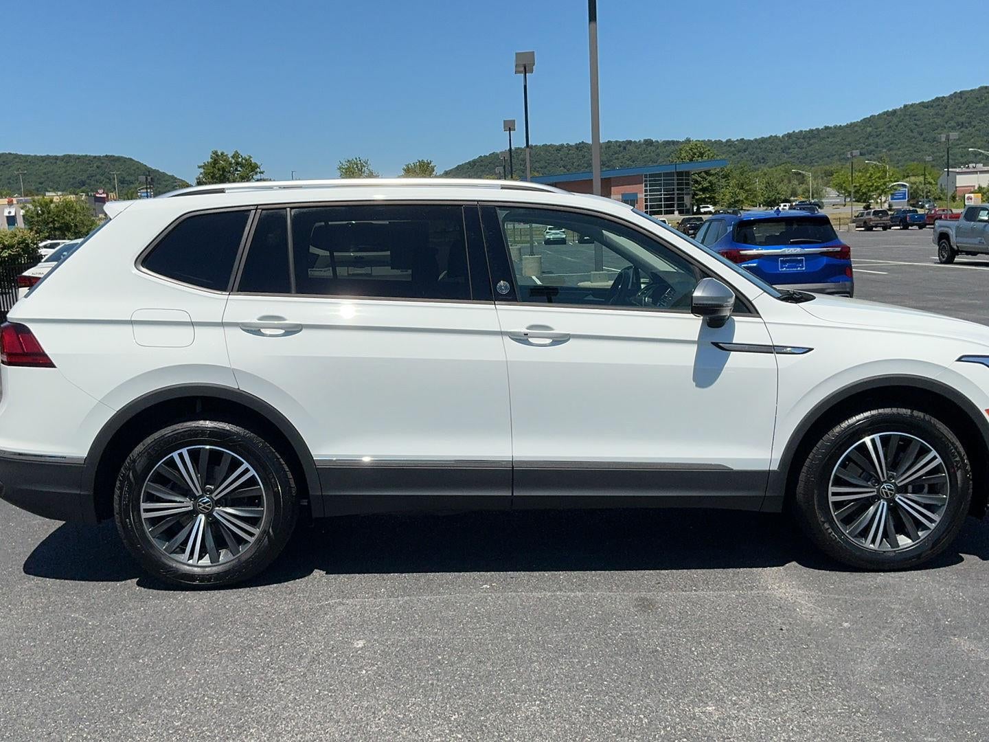 2024 Volkswagen Tiguan Wolfsburg Edition